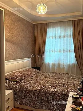 Satılır 2 otaqlı köhnə tikili 52 m²