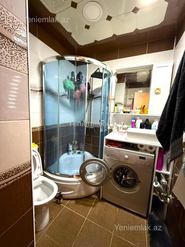 Satılır 2 otaqlı köhnə tikili 52 m²