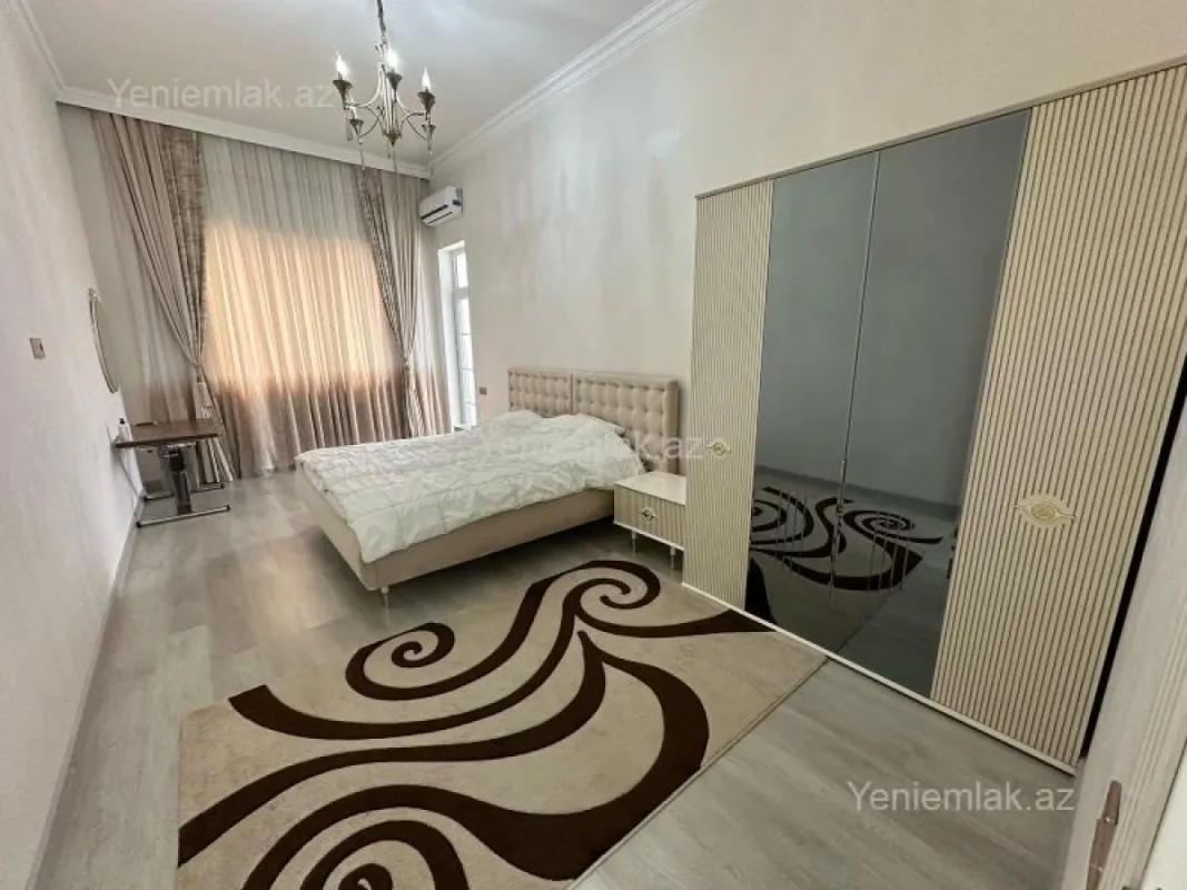 Satılır 3 otaqlı yeni tikili 140 m²