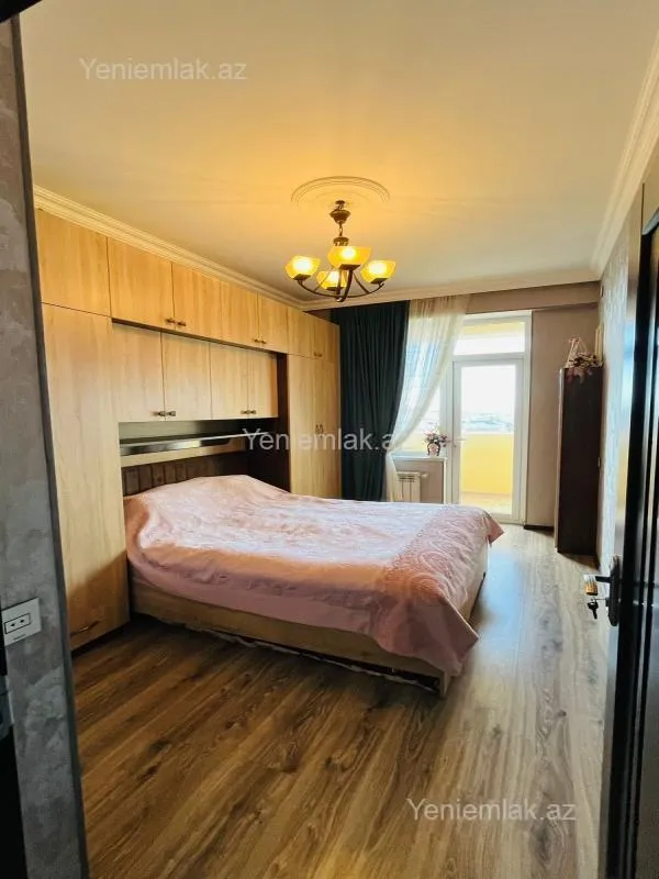Satılır 3 otaqlı yeni tikili 78 m²