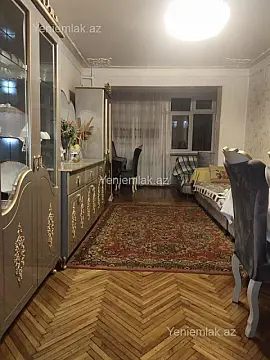 Satılır 4 otaqlı köhnə tikili 100 m² — Bakı, Nizami 4 otaq 100.00 m²