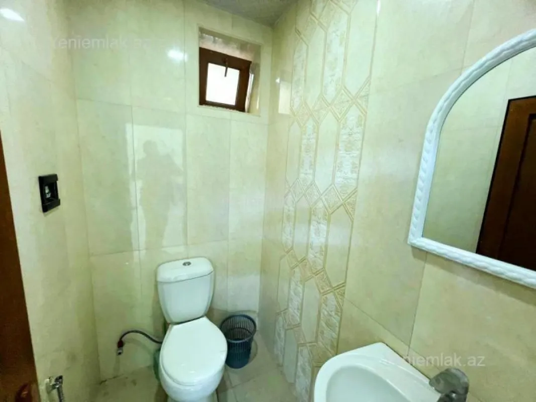 Satılır 5 otaqlı obyekt 331 m²