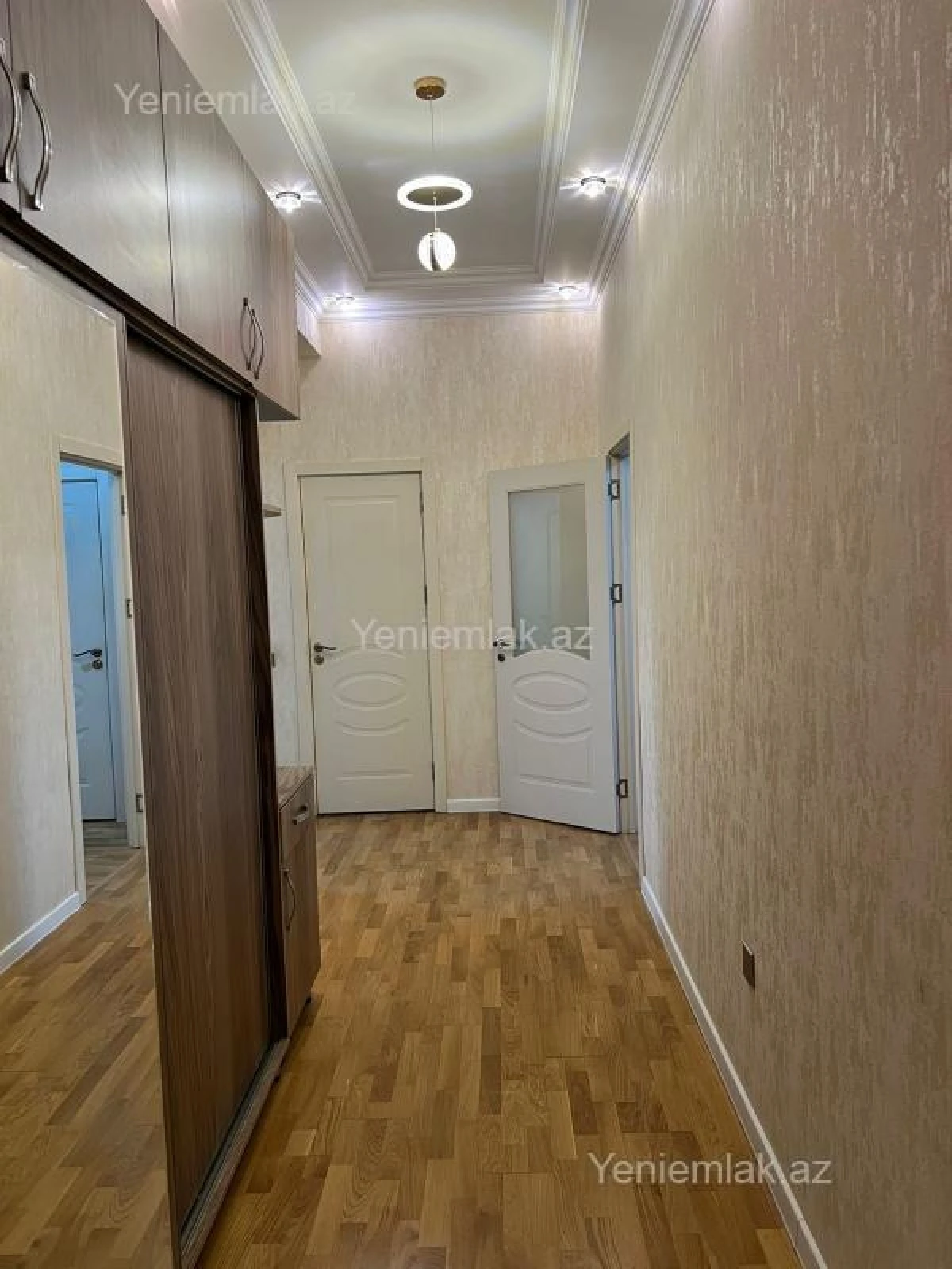 Satılır 3 otaqlı köhnə tikili 107 m²