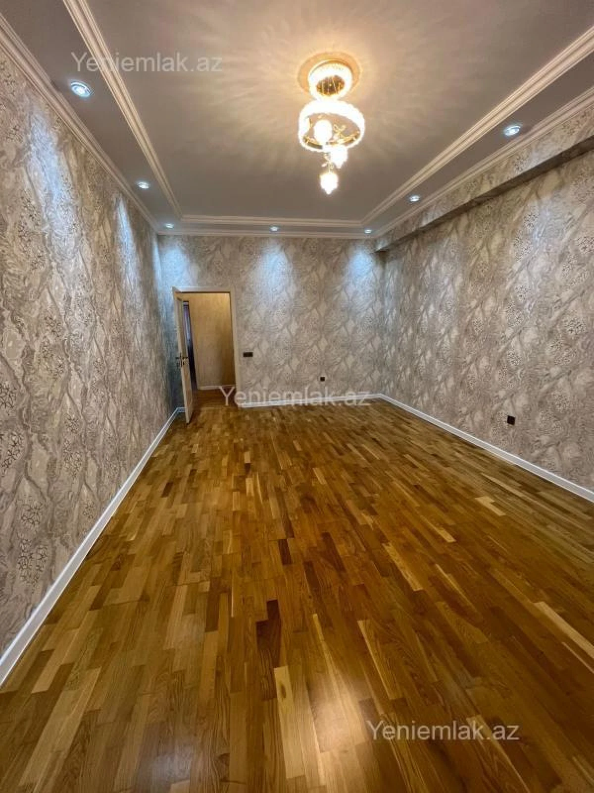Satılır 3 otaqlı köhnə tikili 107 m²
