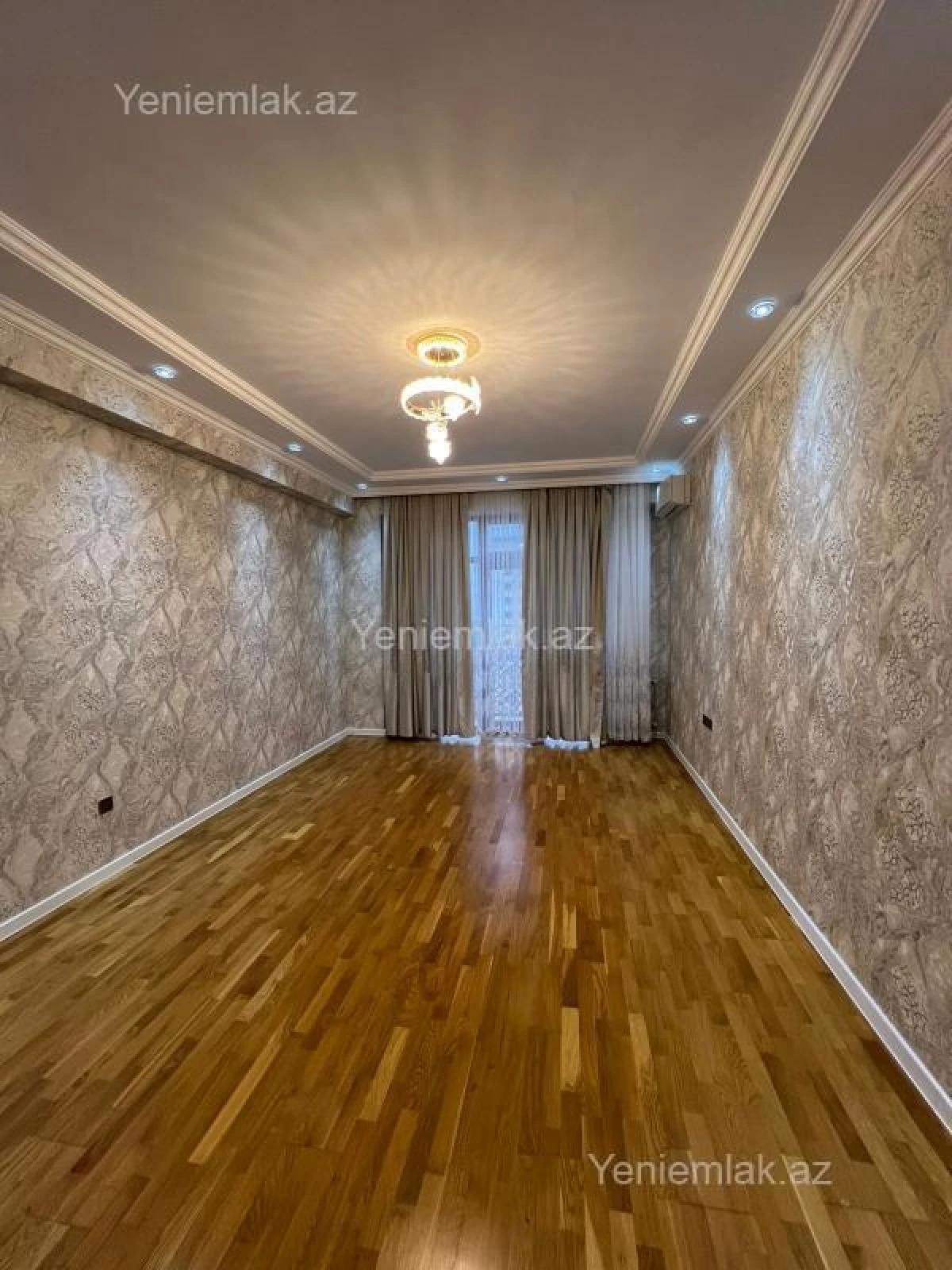 Satılır 3 otaqlı köhnə tikili 107 m²