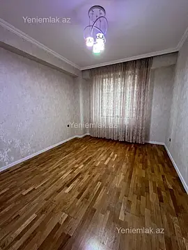 Satılır 3 otaqlı köhnə tikili 107 m²