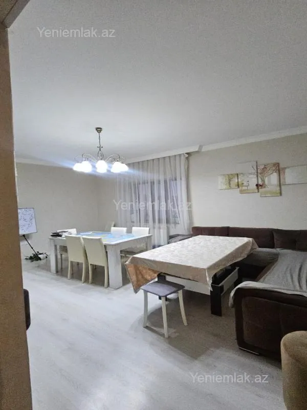 Satılır 2 otaqlı yeni tikili 61 m²