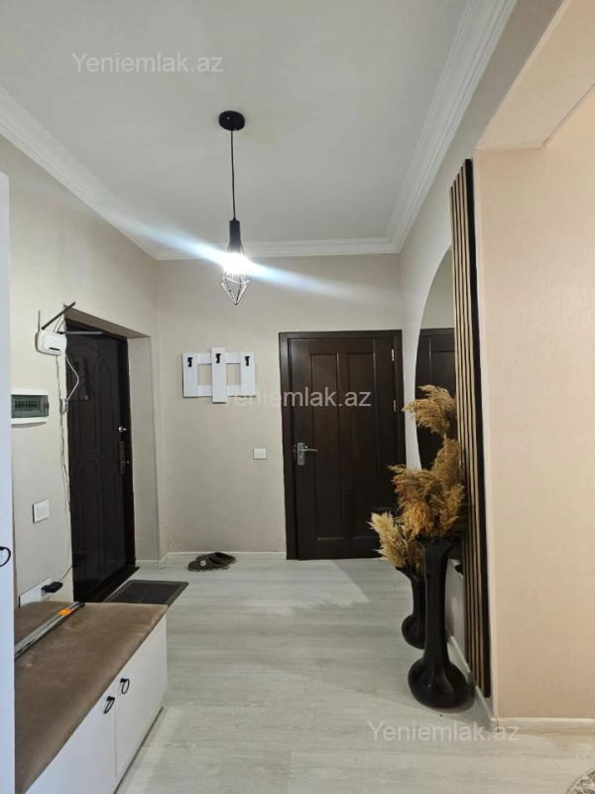 Satılır 2 otaqlı yeni tikili 61 m²