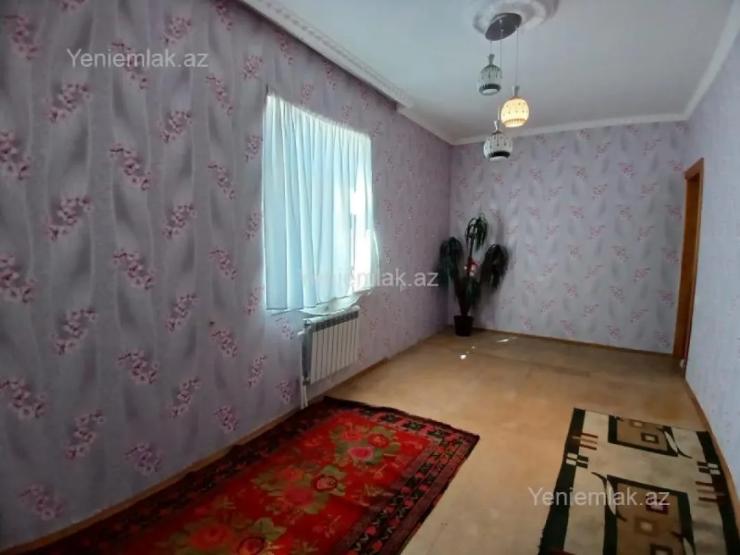 Satılır 5 otaqlı həyət evi 170 m²