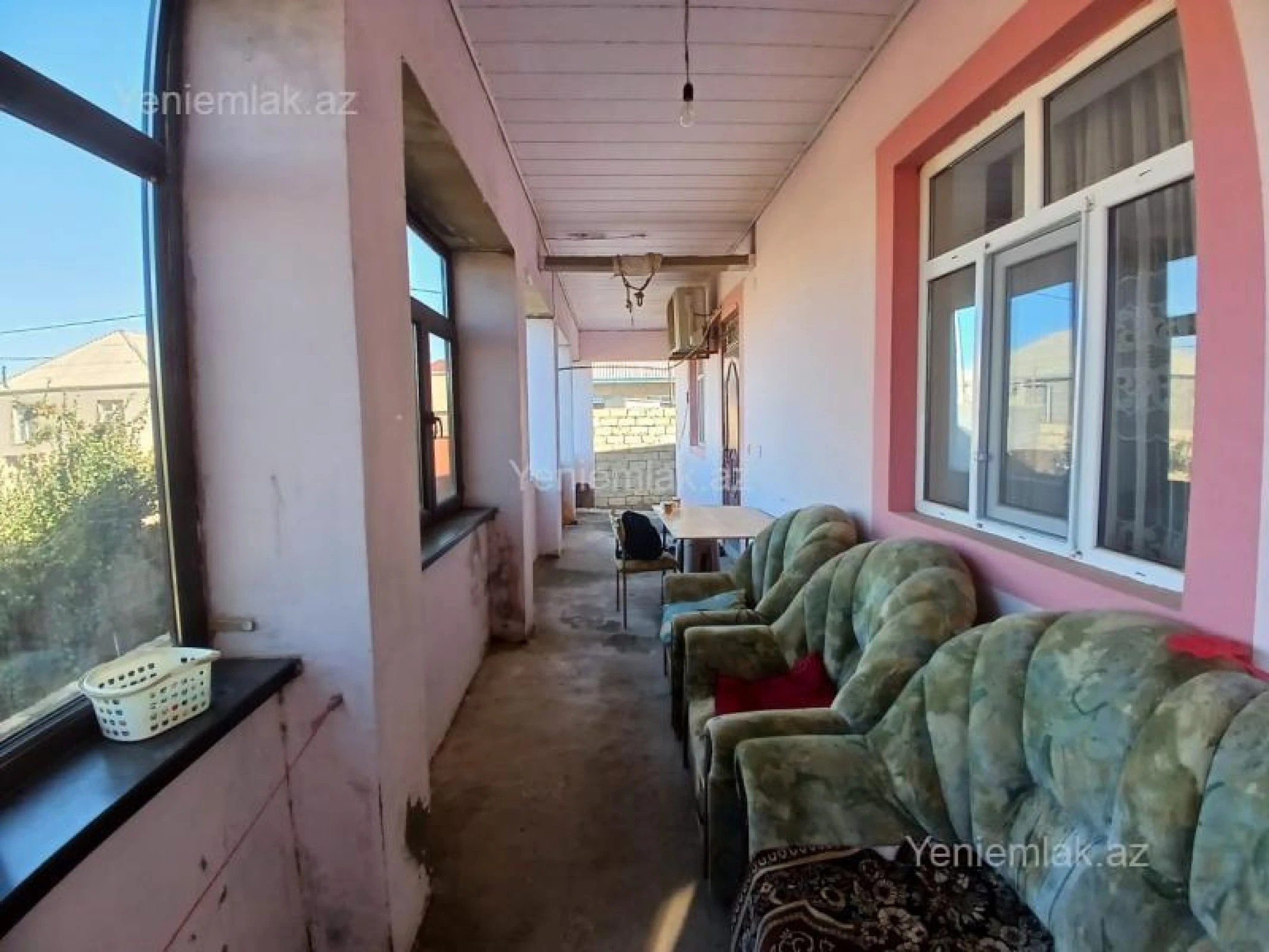 Satılır 5 otaqlı həyət evi 170 m²