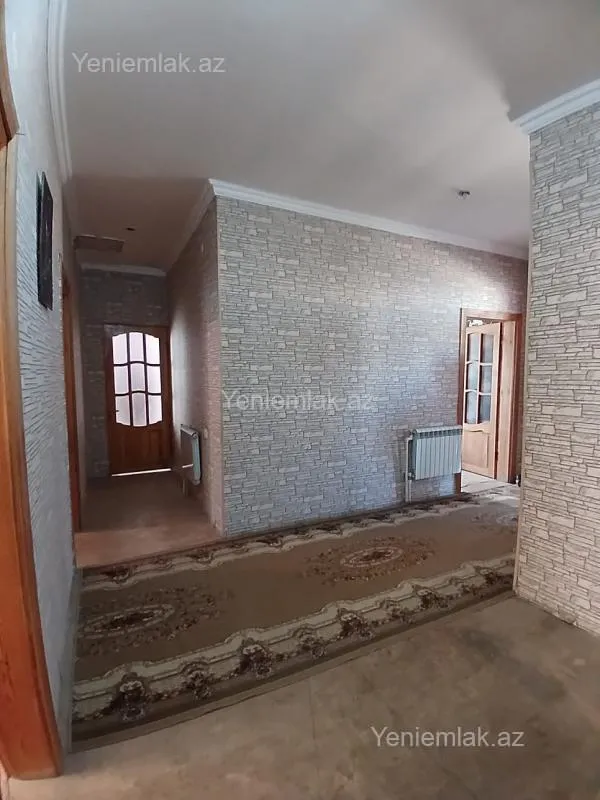 Satılır 5 otaqlı həyət evi 170 m²