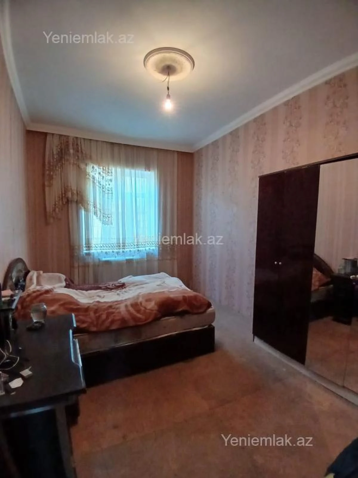 Satılır 5 otaqlı həyət evi 170 m²