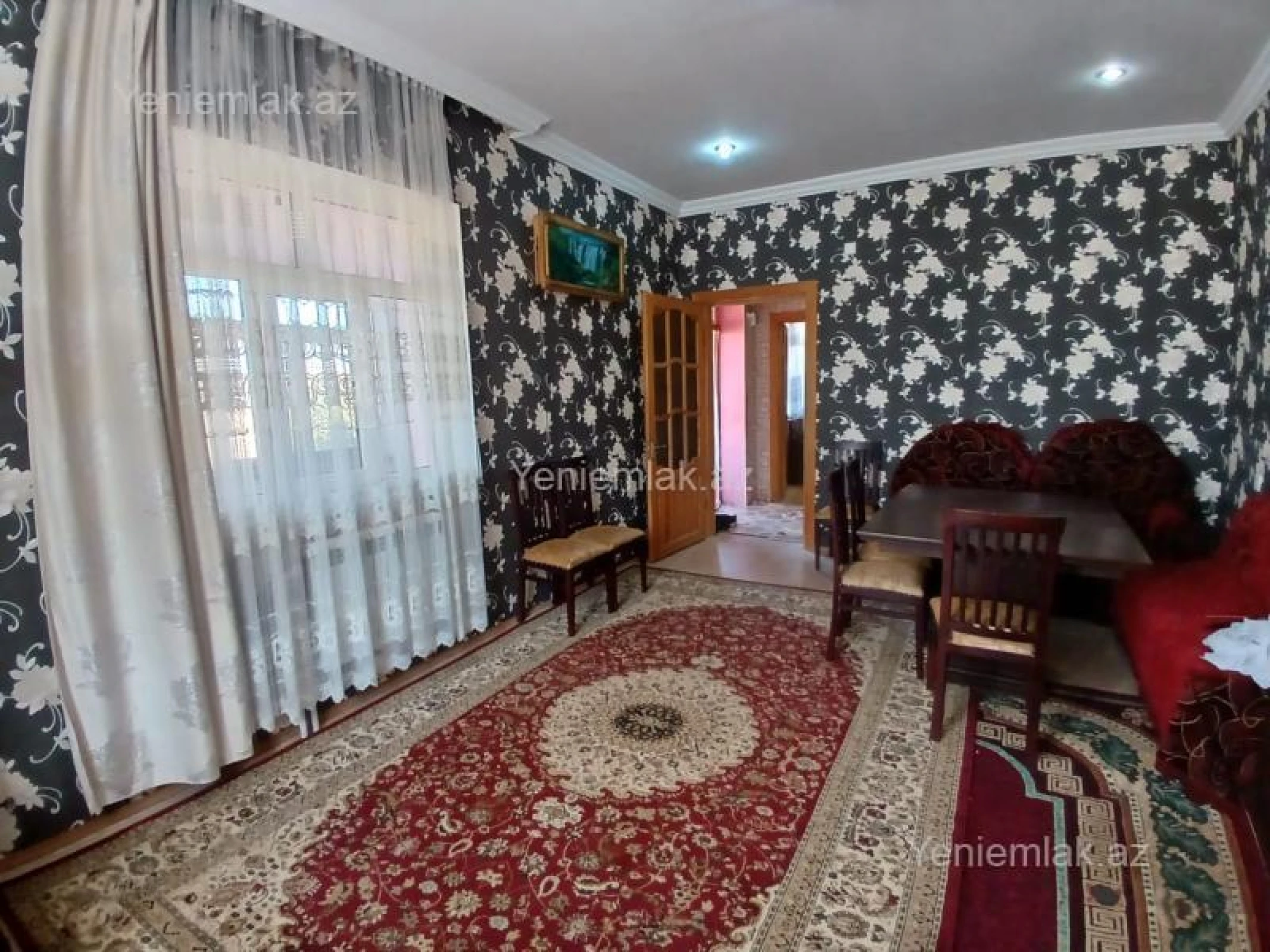 Satılır 5 otaqlı həyət evi 170 m²