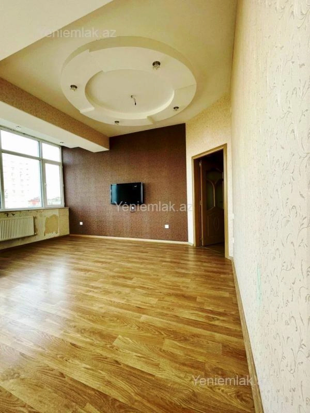 Satılır 3 otaqlı yeni tikili 110 m²