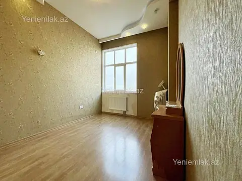 Satılır 3 otaqlı yeni tikili 110 m²