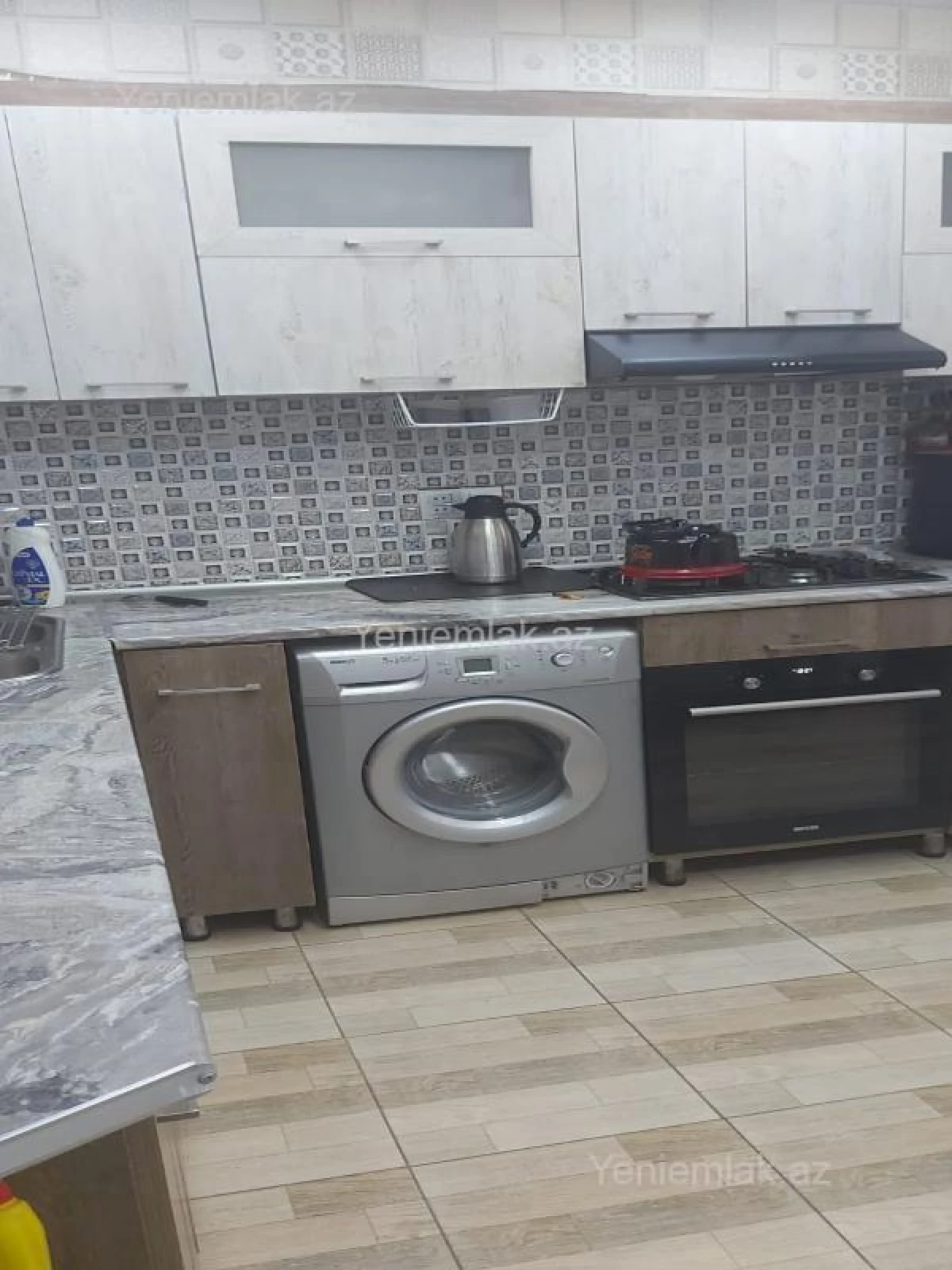 Satılır 4 otaqlı köhnə tikili 110 m²