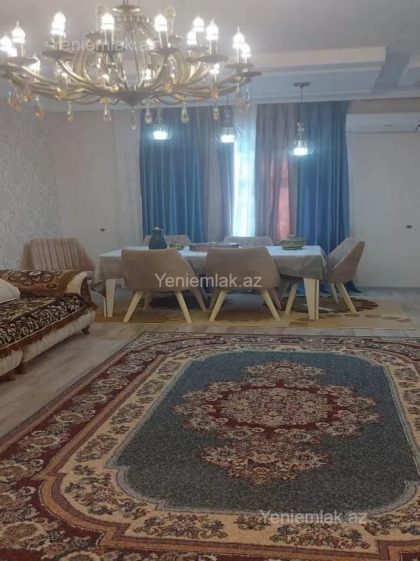 Satılır 4 otaqlı köhnə tikili 110 m²
