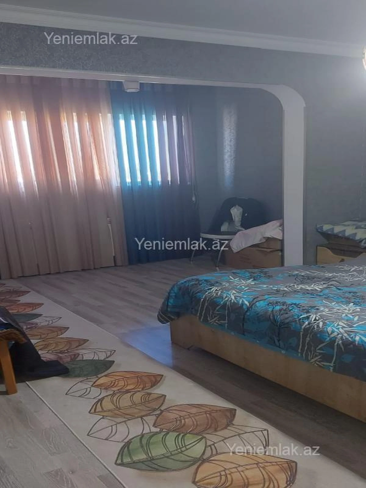 Satılır 4 otaqlı köhnə tikili 110 m²