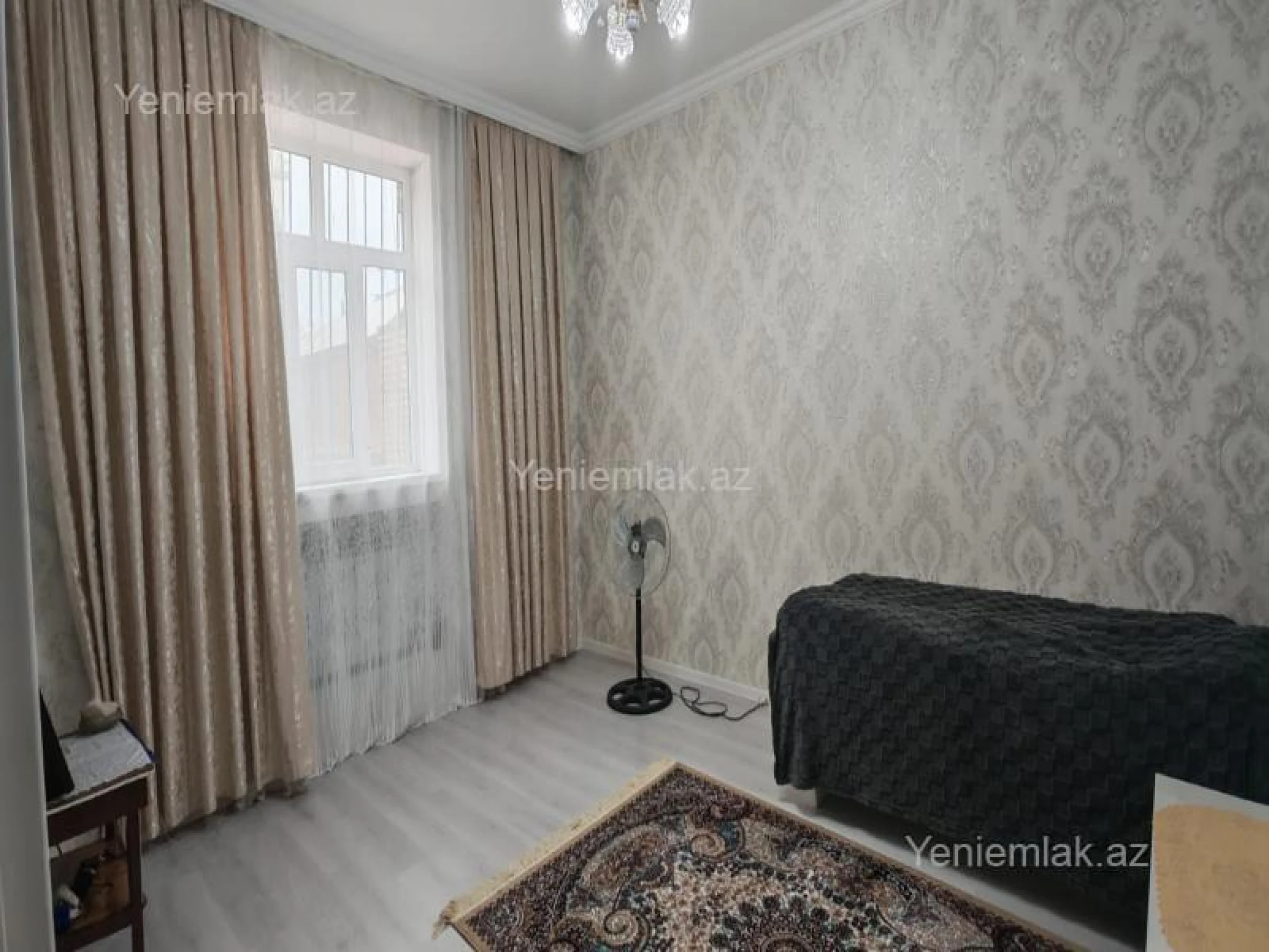 Satılır 5 otaqlı həyət evi 170 m²