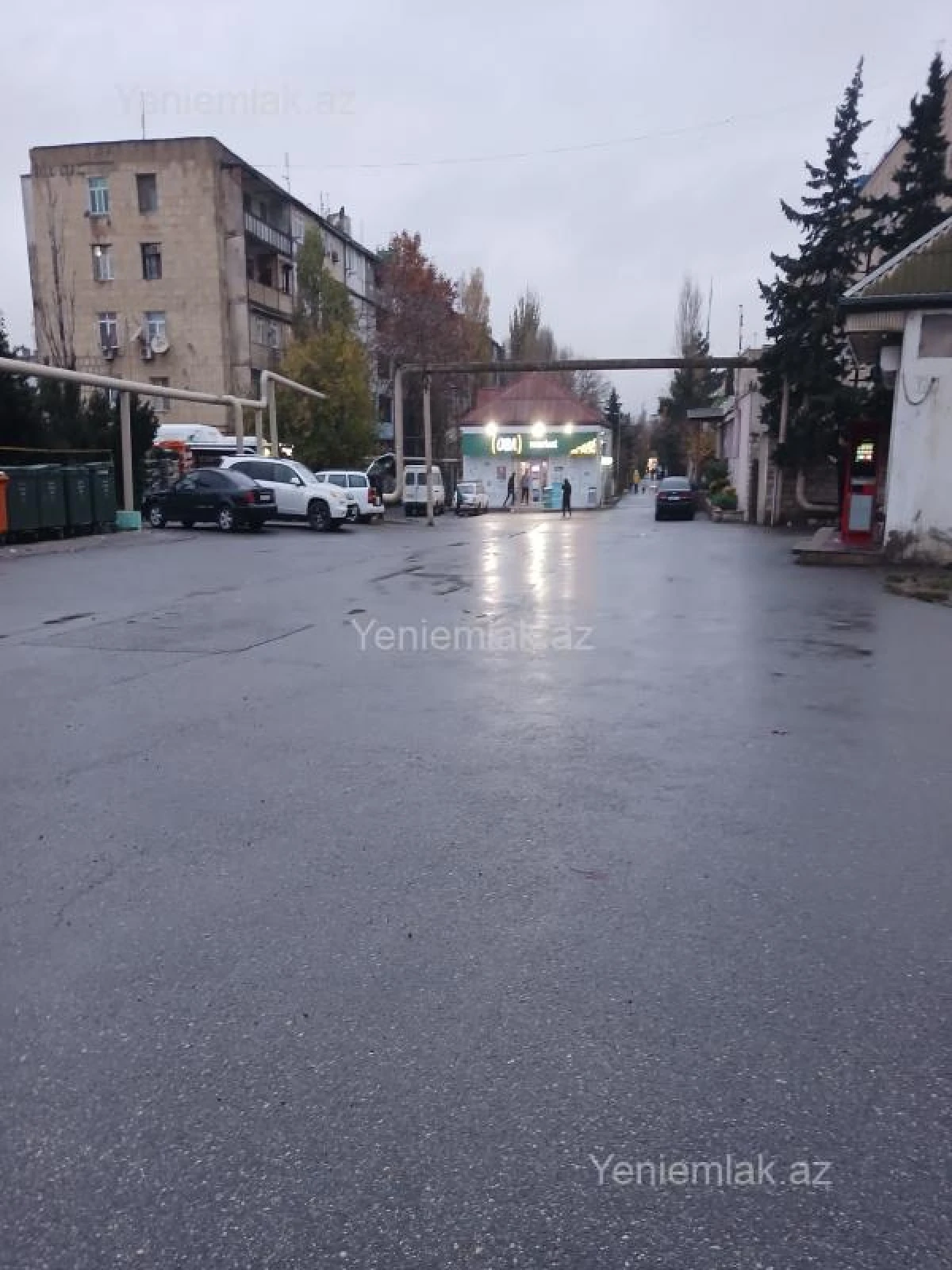 Satılır 3 otaqlı köhnə tikili 80 m²