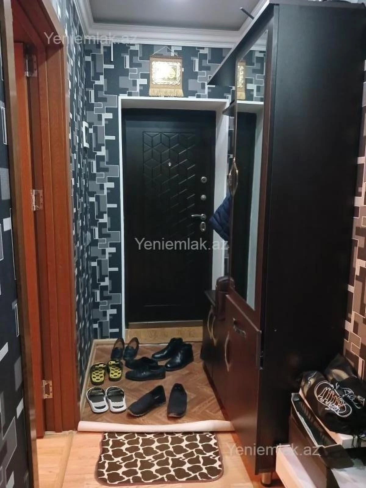 Satılır 3 otaqlı köhnə tikili 80 m²