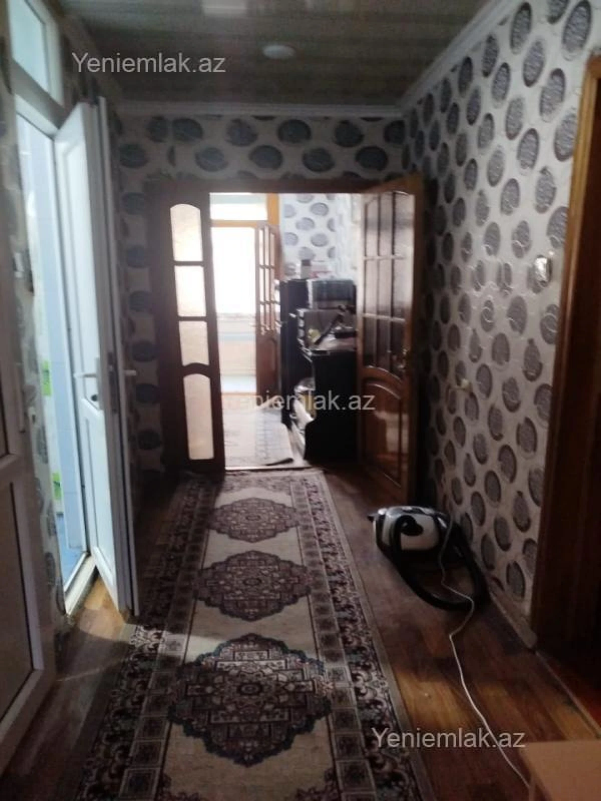 Satılır 3 otaqlı köhnə tikili 80 m²