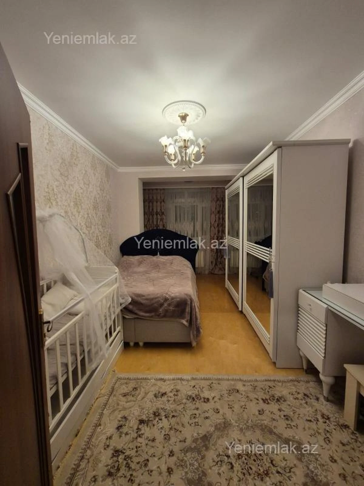 Satılır 5 otaqlı köhnə tikili 131 m²