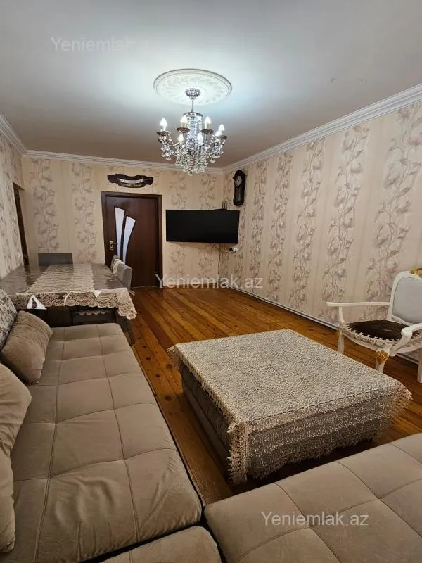 Satılır 3 otaqlı yeni tikili 80 m²