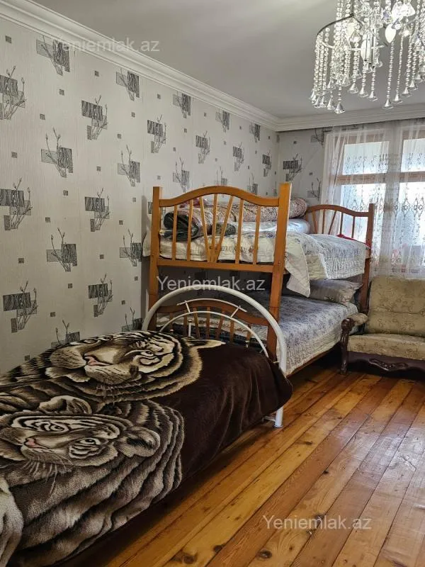 Satılır 3 otaqlı yeni tikili 80 m²