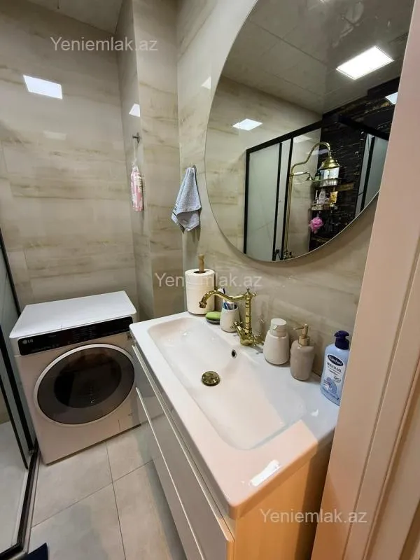 Satılır 2 otaqlı yeni tikili 53 m²