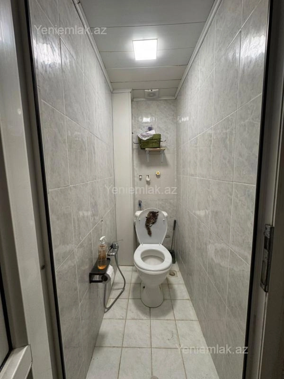 Satılır 2 otaqlı köhnə tikili 52 m²