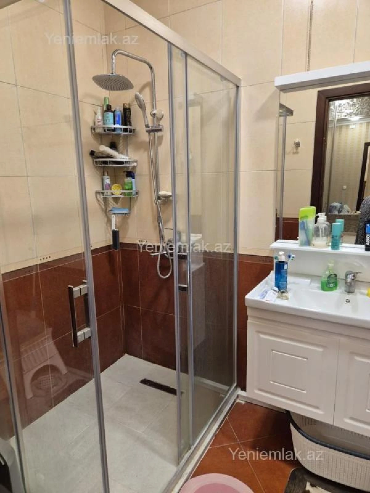 Satılır 2 otaqlı köhnə tikili 52 m²