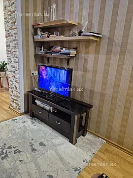 Satılır 2 otaqlı köhnə tikili 52 m²
