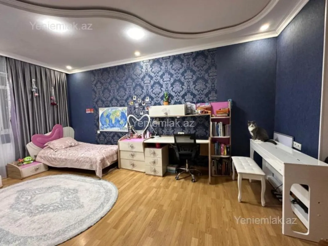 Satılır 2 otaqlı köhnə tikili 52 m²