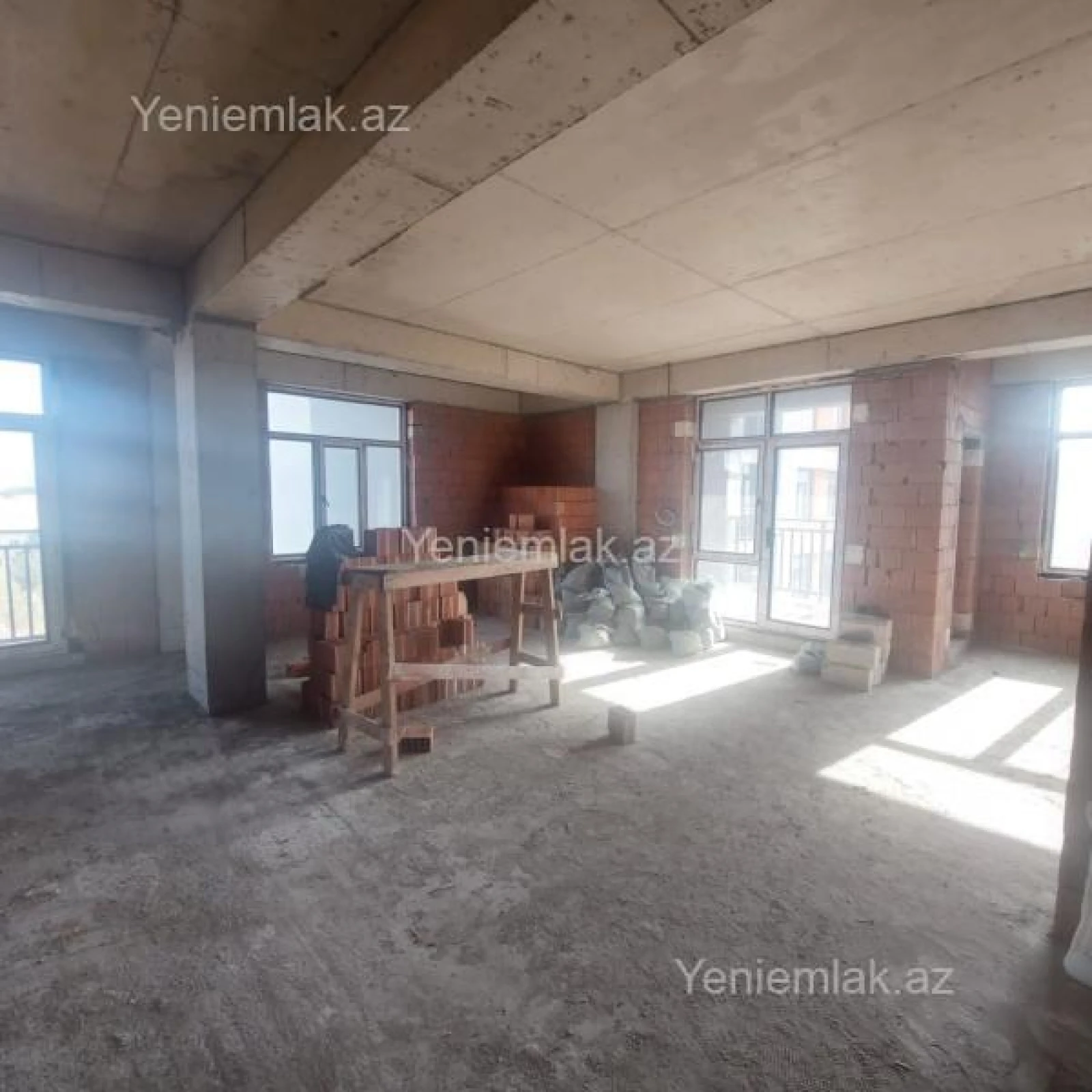 Satılır 1 otaqlı yeni tikili 52 m²