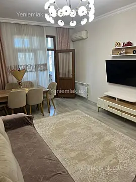 Satılır 3 otaqlı köhnə tikili 78 m²