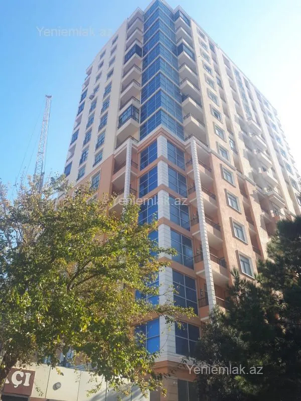 Satılır 3 otaqlı yeni tikili 154 m²