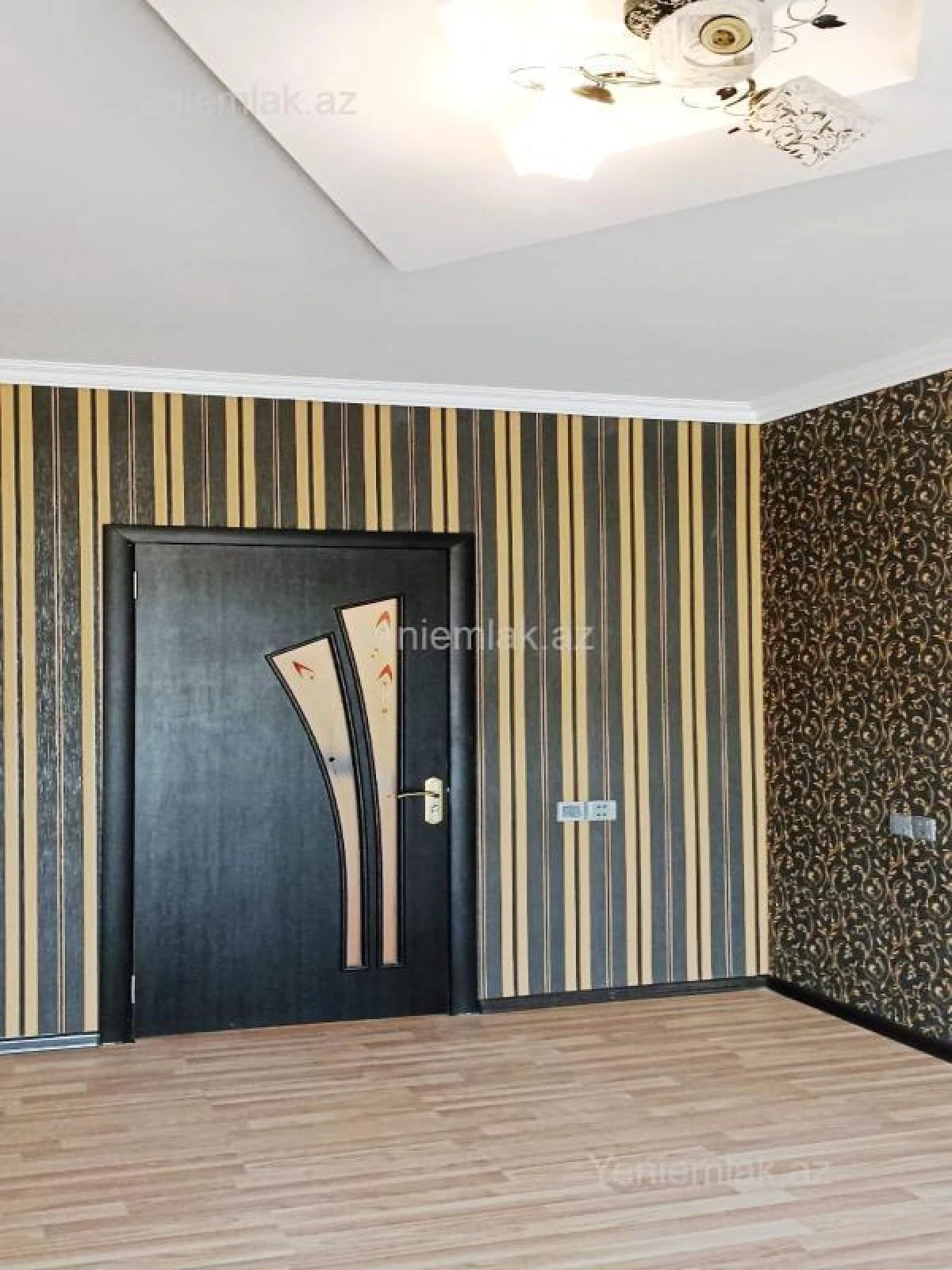 Satılır 3 otaqlı yeni tikili 98.3 m²