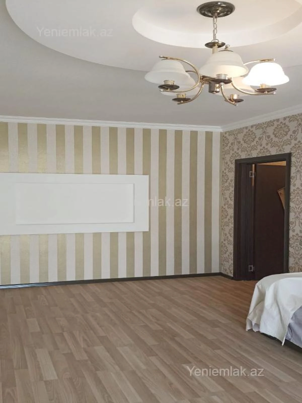 Satılır 3 otaqlı yeni tikili 98.3 m²