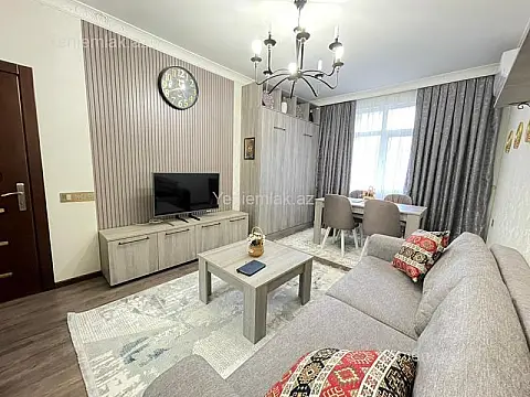 Satılır 1 otaqlı köhnə tikili 32 m²