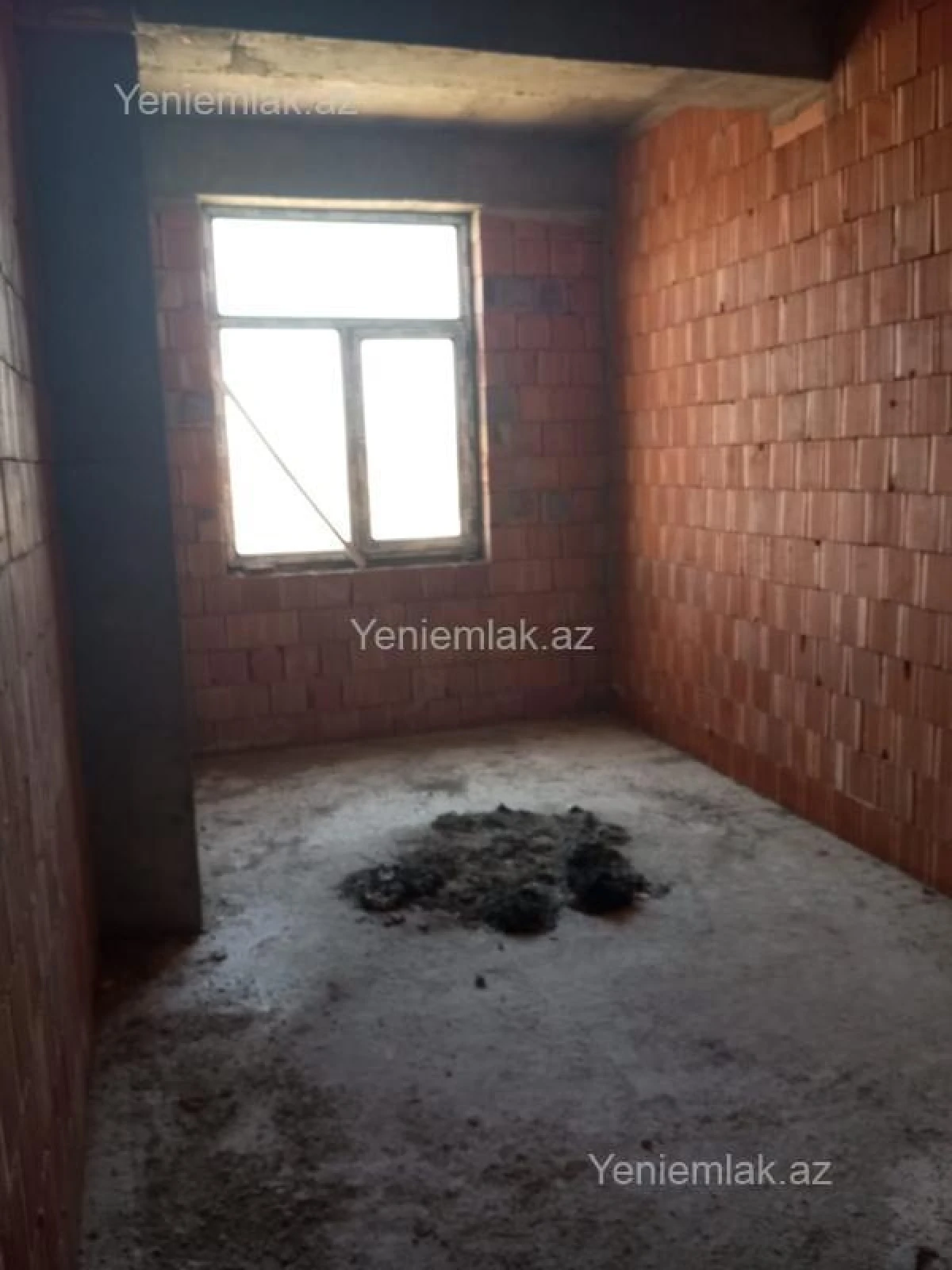 Satılır 3 otaqlı yeni tikili 88 m²