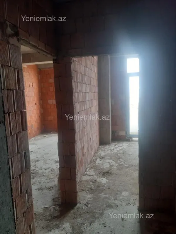 Satılır 3 otaqlı yeni tikili 88 m²