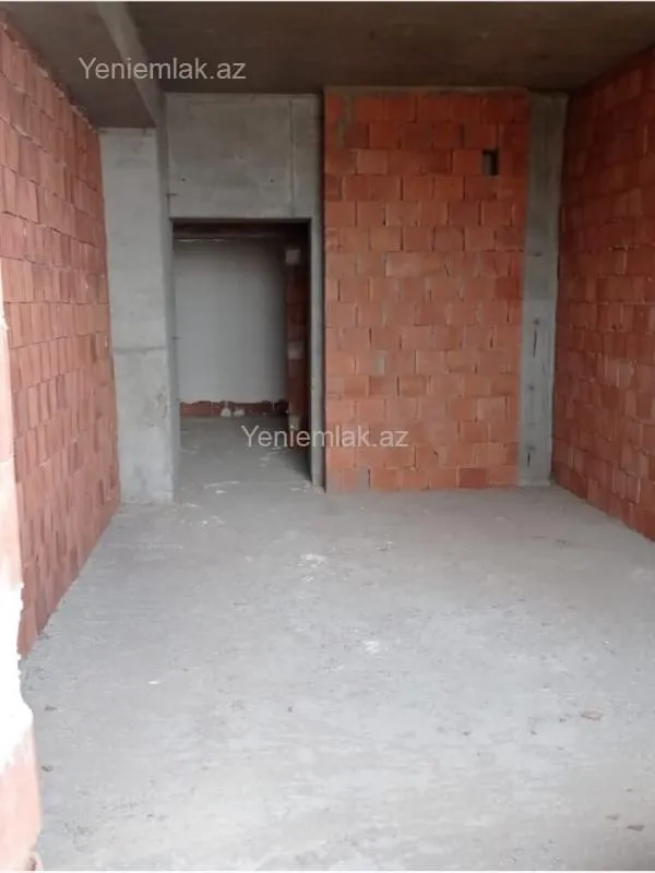 Satılır 3 otaqlı yeni tikili 88 m²