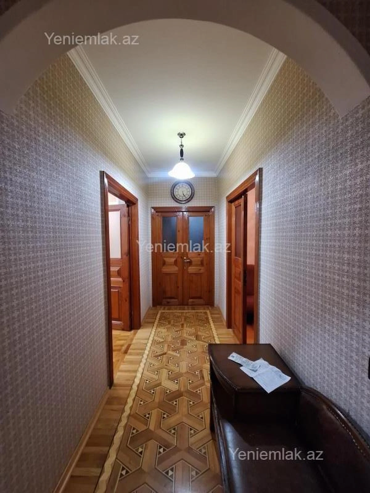 Satılır 5 otaqlı köhnə tikili 120 m²