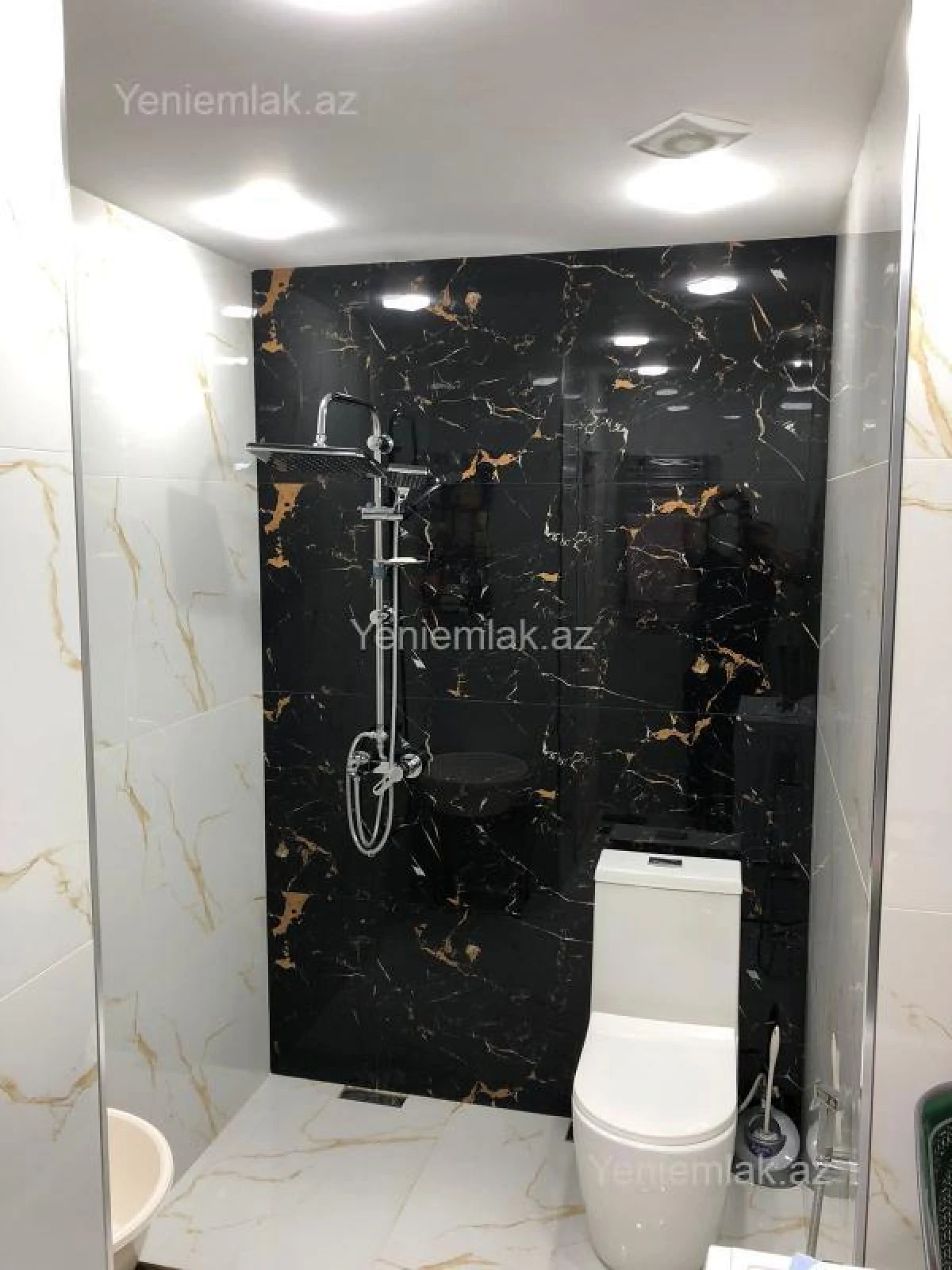 Satılır 2 otaqlı yeni tikili 74 m²