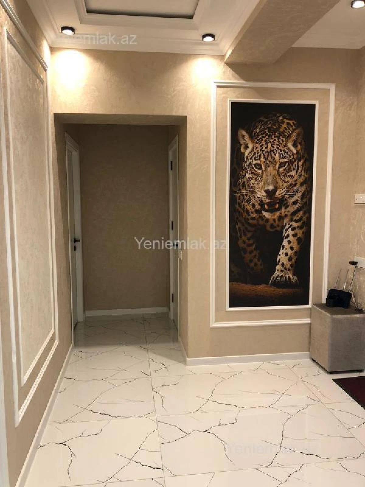 Satılır 2 otaqlı yeni tikili 74 m²