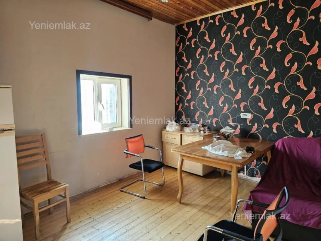 Satılır 6 otaqlı həyət evi 260 m²