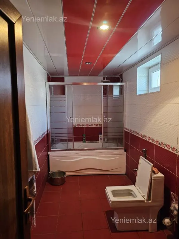Satılır 6 otaqlı həyət evi 260 m²