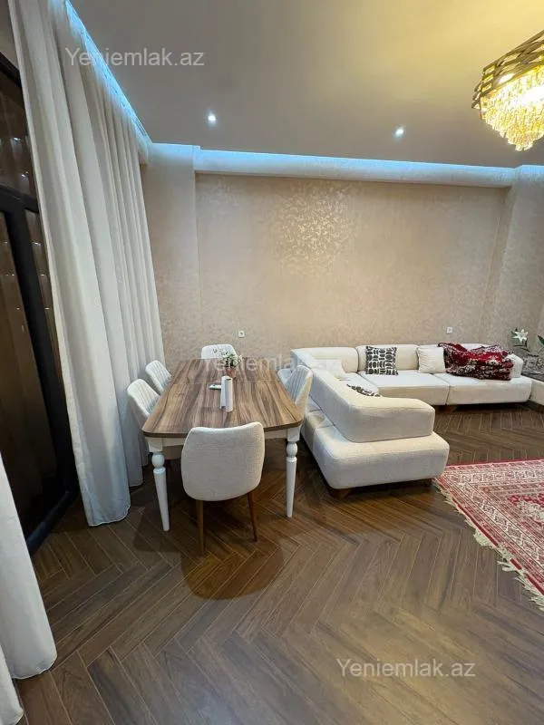 Satılır 2 otaqlı yeni tikili 90 m²