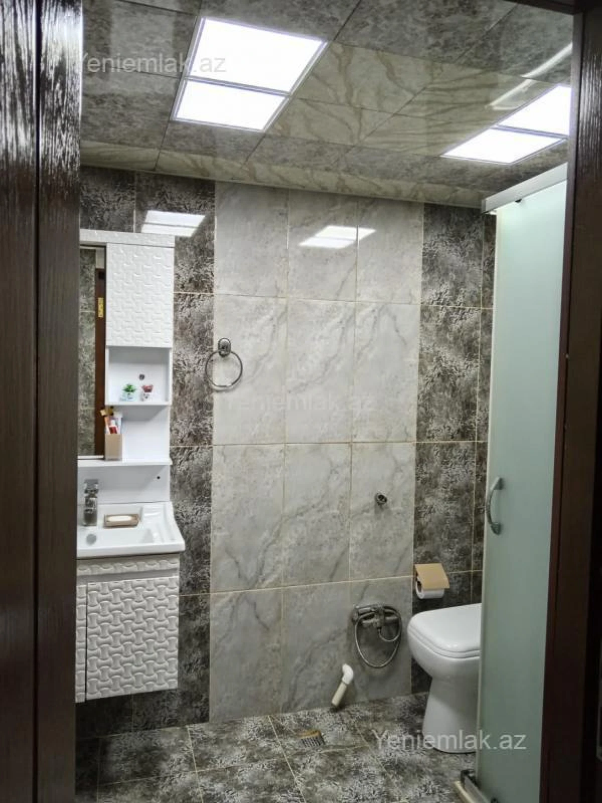 Satılır 2 otaqlı yeni tikili 55 m²